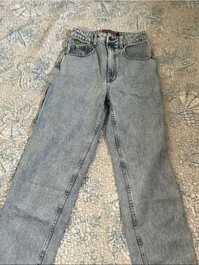 Empyre Light Wash High Rise Women’s Jeans